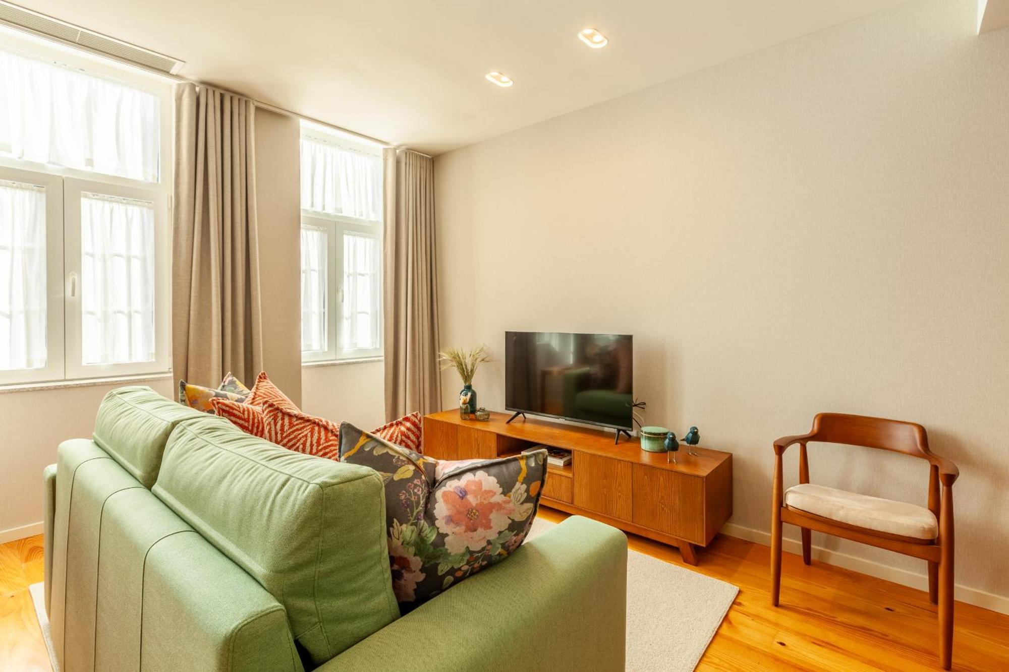 Savvy Signature Apartments Порто Екстериор снимка